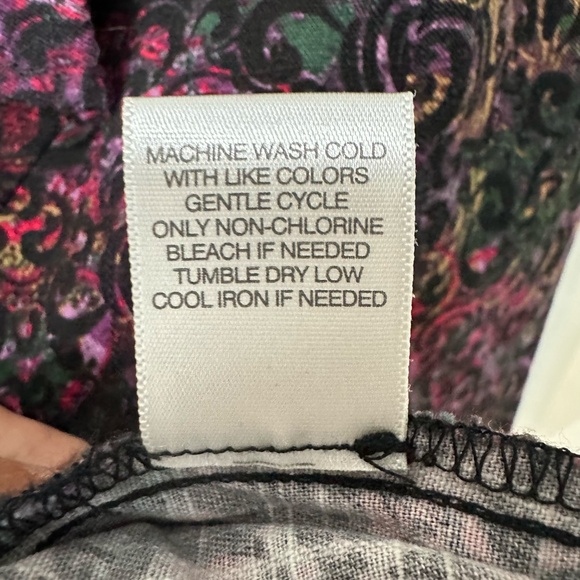 Christopher & Banks Stretch Denim Style Crop Jacket Sz. Small EUC Pit-Pit 18.5" - Picture 6 of 11